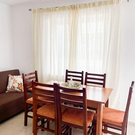 Apartment Zani Xarre Екстериор снимка